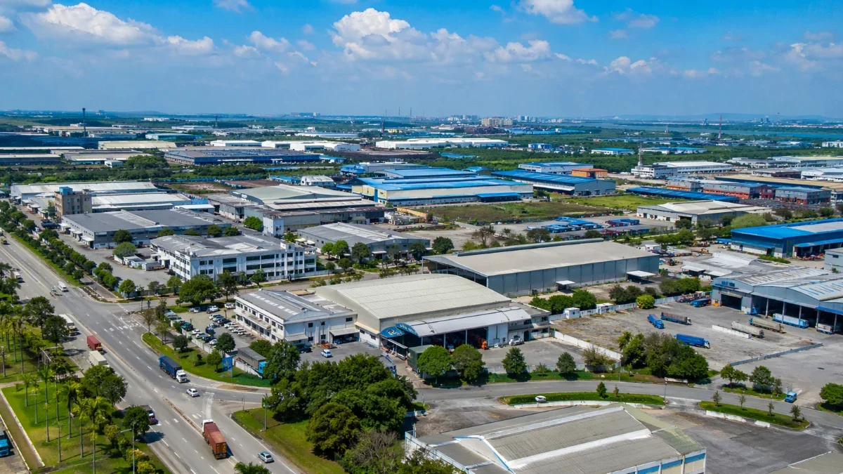 Factories and warehouses for rent in Klang